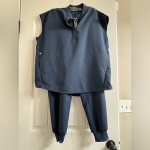 Figs Dark Harbor Scrub Set